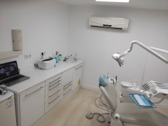 Foto 7 prtesis dentales en Almera - Clinica Dental Alvarez Rodriguez