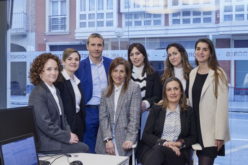 Equipo de la asesoría al completo