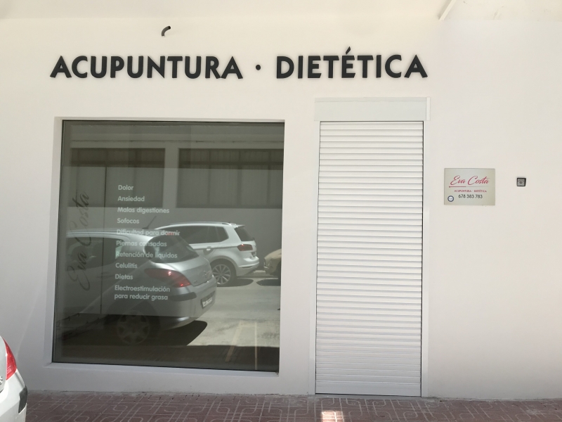 Acupuntura eva costa - Acupuntor ibiza - Acupuncturist ibiza - Acupuntura ibiza - Acupuncture ibiza