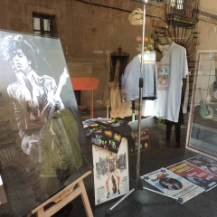 Foto 1 tiendas de música en Cáceres - Lobo House