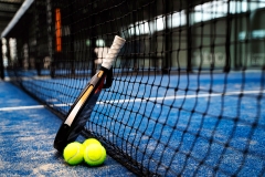 +kpadel anoia-club de padel-barcelona-interior-6-raqueta de padel-1