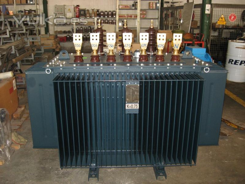 TRANSFORMADOR. IMEFY 1.000 KVA. 20.000 AT Y 550-675 BT.