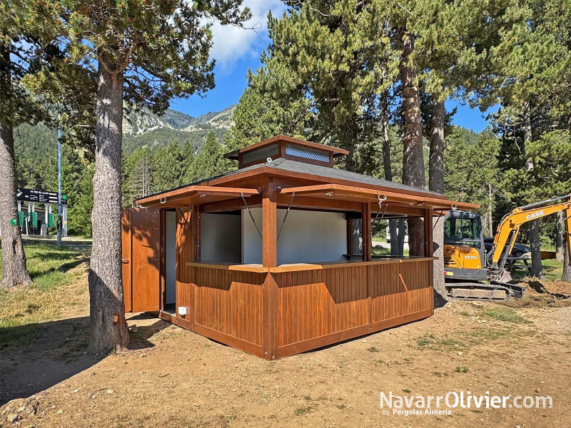 Xiringuito del Llac. instalación modular en La Molina, Pirineo Catalán