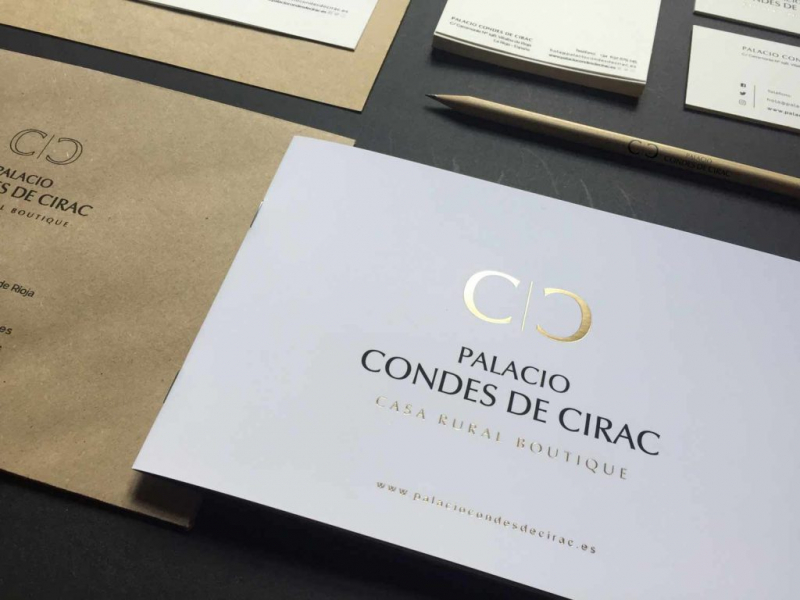 Imagen corporativa, logotipo y papelería para Hotel rural boutique