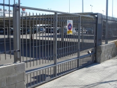 Foto 159 servicio técnico en Barcelona - Graells Puertas Basculantes sl