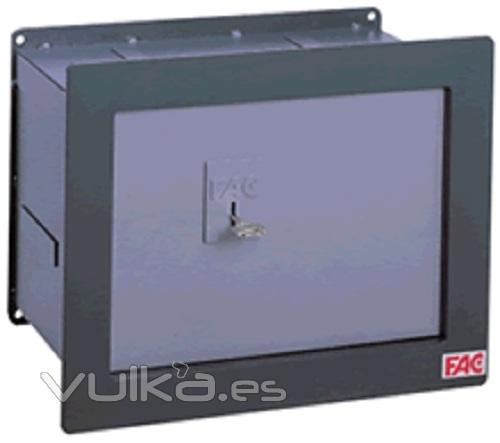 Caja fuerte de empotrar FAC 100 ILL. www.ntseguridad.com