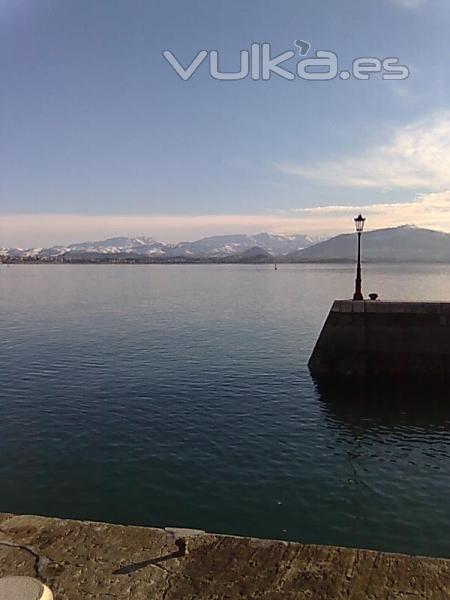 MUELLE EN SANTANDER