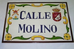 Placas personalizadas para Particulares y Organismos Públicos.