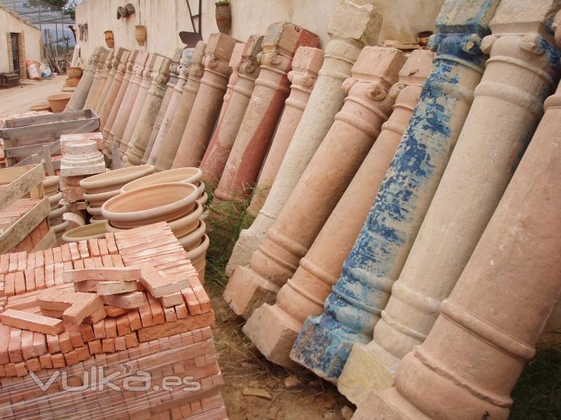 Antiguas columnas de piedra