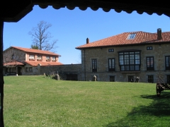 Fachada Oeste Hotel Casona Torre de Quijas