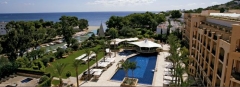 Unos de los encantos del hotel fenicia prestige es que est junto al mar.