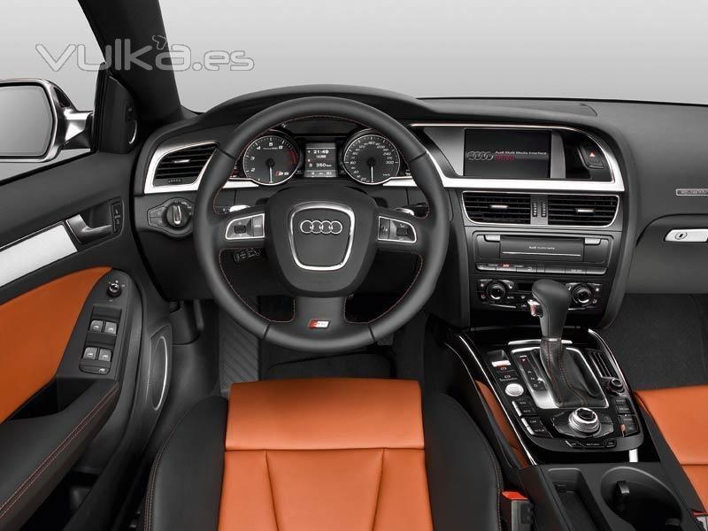 Audi S5 Sportback - Interior