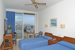 Hotel Algarb Islas Baleares - Ibiza - Av Pedro Matutes Noguera - Ibiza-Playa d'en Bossa - Foto 4