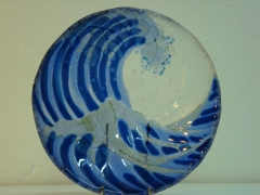 Hokusai plato en vidrio fusion - mariagrazia mazzone - magma
