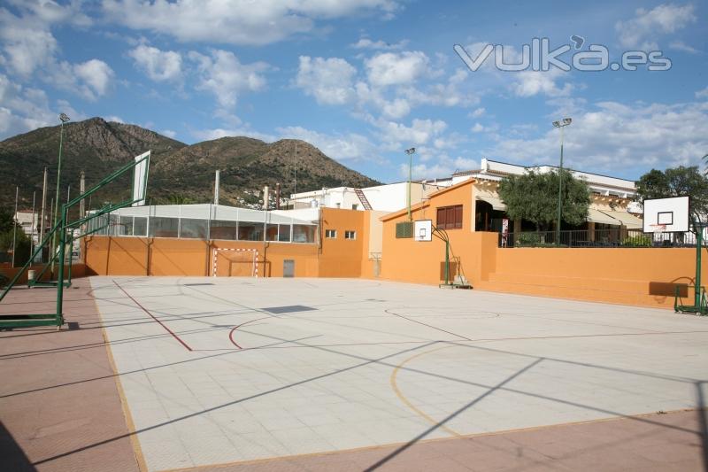 Pista Multideporte: basket, futbol, volley ...Hotel San Carlos, Roses.