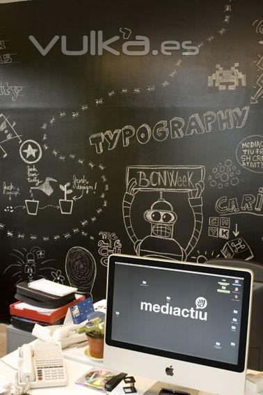 Ideas creativas del estudio de diseo grafico Mediactiu. Durante la Barcelona design week. BDW2012