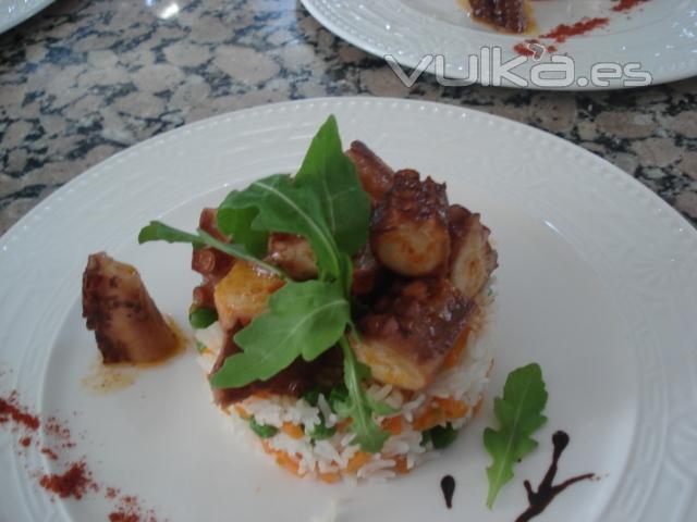 PULPO CON ENSALADA DE ARROZ