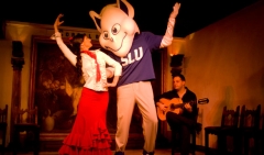El billiken bailando flamenco!!
