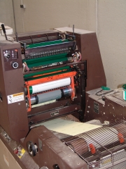 Maquina de impresion de papel continuo