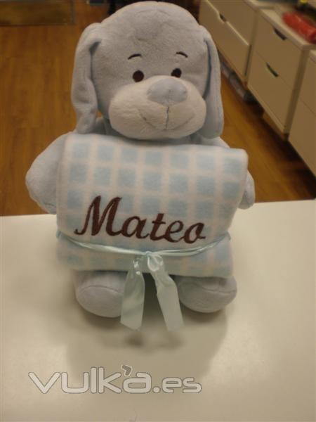 Peluche con manta 20 euros