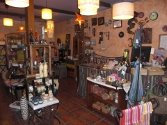 interior de la tienda en Viclvaro