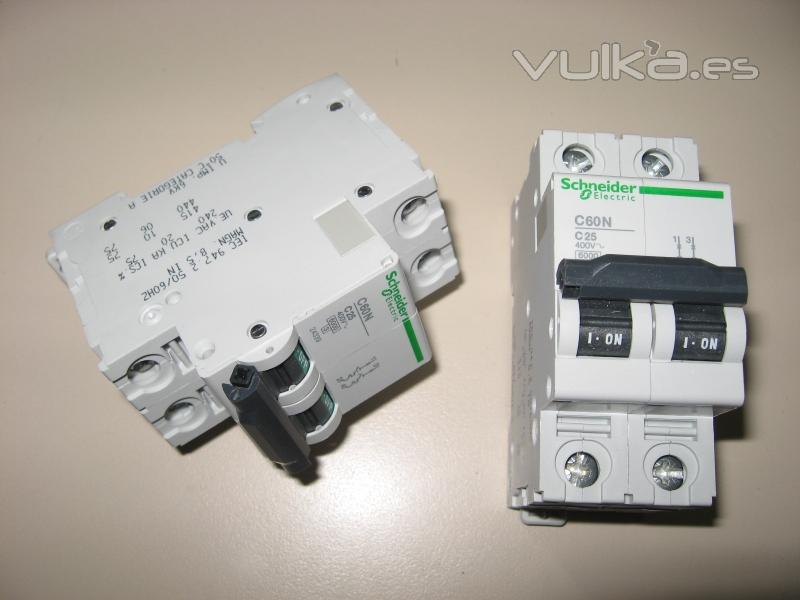 MAGNETOTERMICO SCHNEIDER ELECTRIC 2 POLOS 25 A.