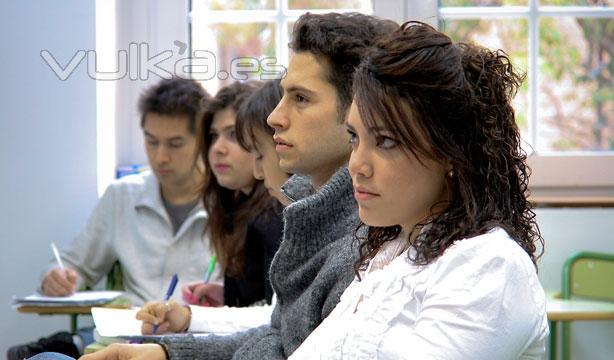 Alumnos en clase