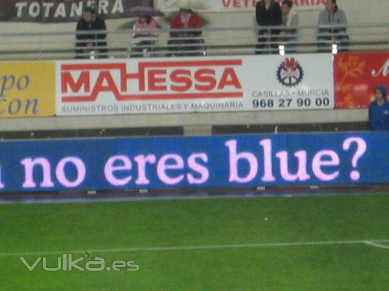 ANUNCIO DE MAHESSA ESTADIO NUEVA CONDOMINA. VISTA DE DETALLE.