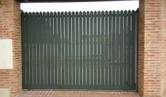 Puertas correderas : puerta corredera formada por marco  perimetral de acero laminado en frio  de 100x60x2mm y