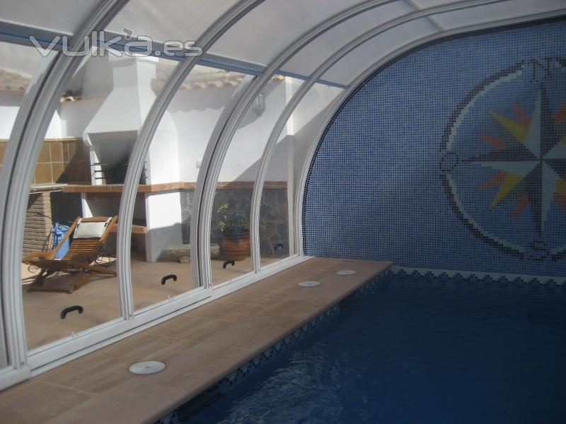 CUBRIMOS SU PISCINA