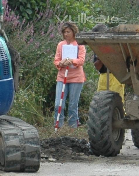 Control Arqueolgico de las excavaciones realizadas en una obra pblica situada junto a una Va Romana (Pontevedra)