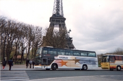 Aqui ya apuntabamos buenas maneras. ao 1992. primer autocar con el diseo que todavia perdura y es la imagen de ...