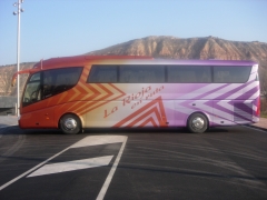 Autobuses para grupos de hasta 55 pax