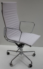 Sillon boston, alto, piel sintetica blanca