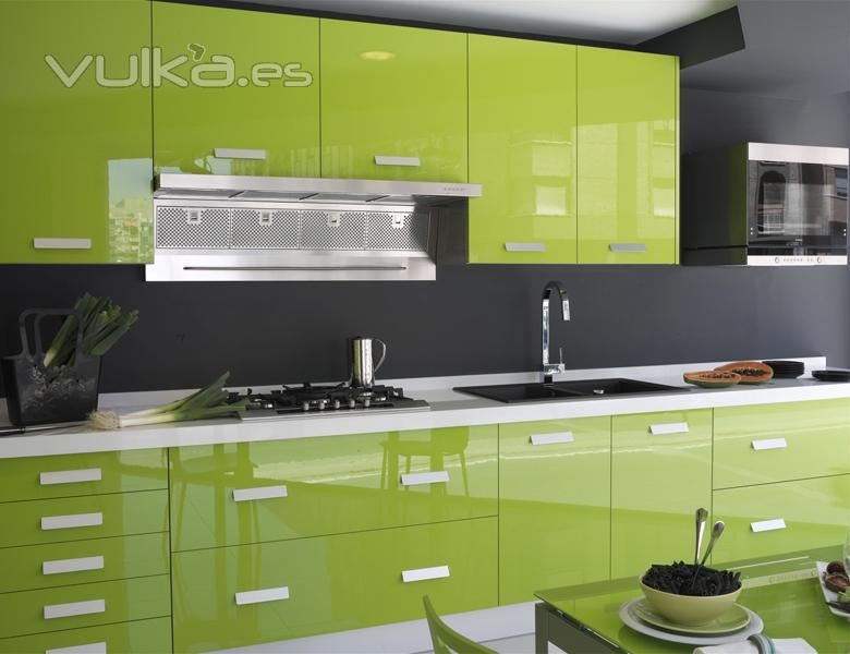 Muebles de cocina Yelarsan. Modelo Look Verde