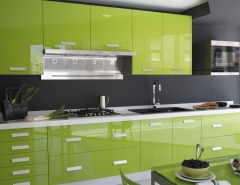 Muebles de cocina yelarsan. modelo look verde