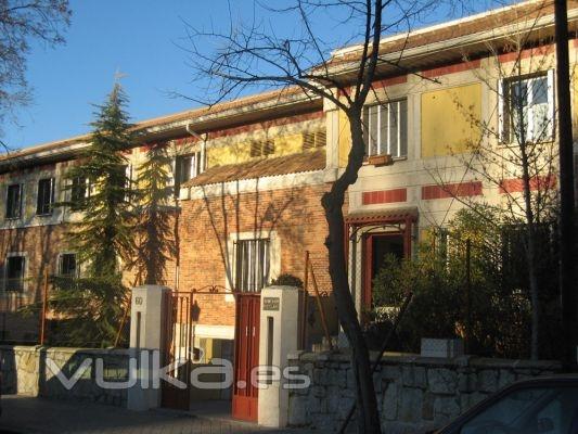 Fachada del Colegio Mayor Santillana