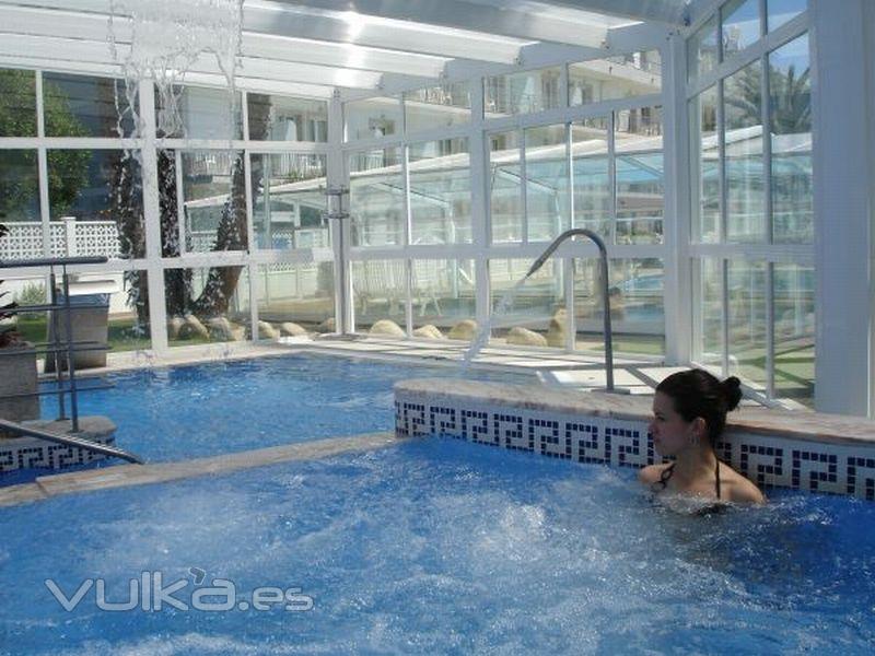 Jacuzzi - Hotel Nuevo Vichona Sanxenxo