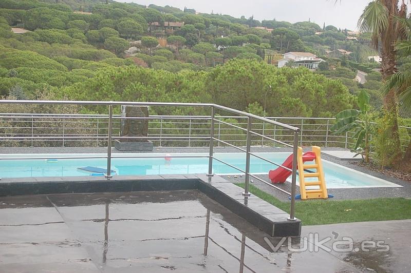 barandilla de acero para piscina