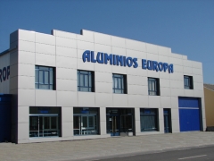 Instalaciones de Aluminios Europa en Narón, A Coruña.