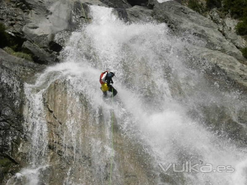 PIRINEO SUR - MONTAAS DE SENSACIONES