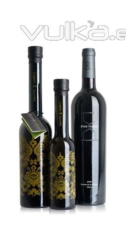 Pack regalo de vino y aceite gourmet con diseo exclusivo