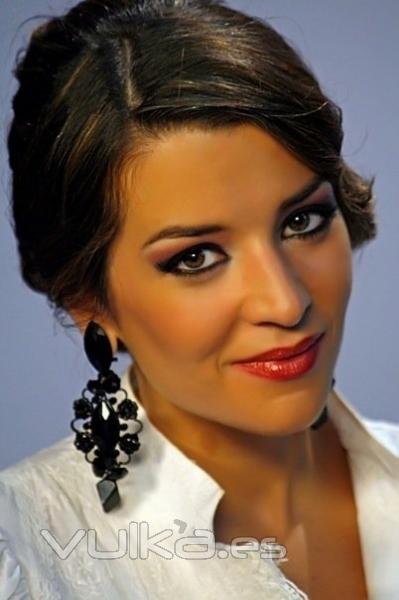 Eirka Leyva, cantante, concrusante de Se LLama copla de Canal sur tv