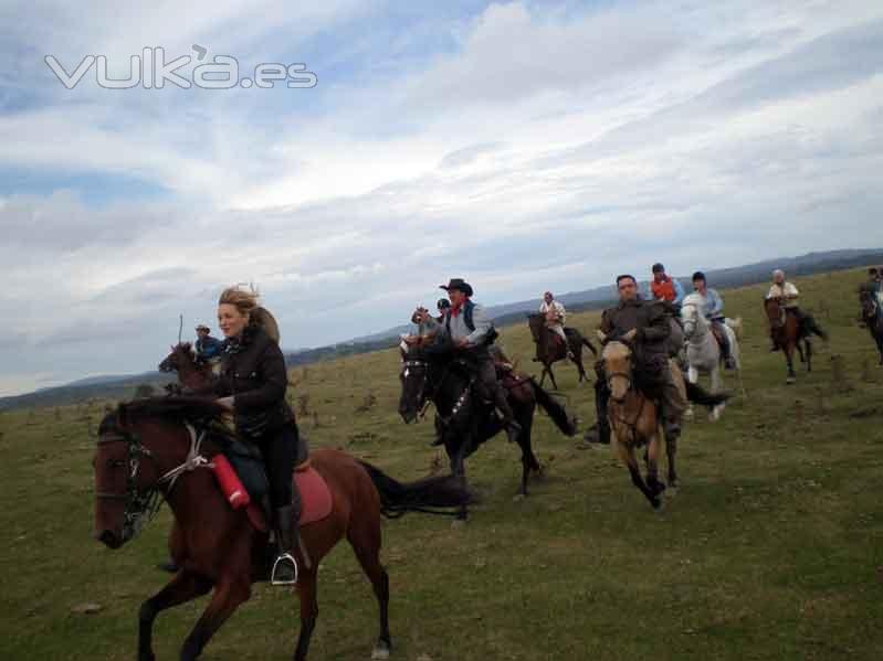 Galopada en una de nuestras marchas a caballo