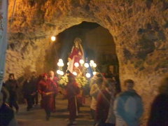 Nuestra Seora, pasando por el Arco de las Moreras de Letur.