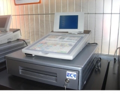 Registradora serie qt-2100 nº1 en ventas y la saga continua