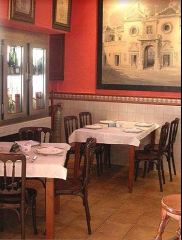 Foto 231 restaurantes en Sevilla - Bodega Antonio Romero