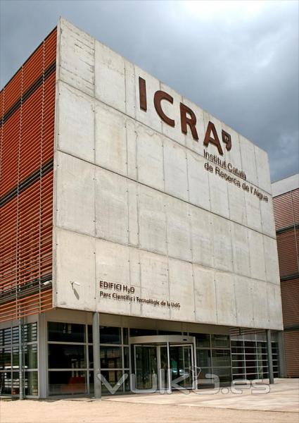 Rotulacin exterior edificio H2O ICRA, Parque Cientfico y Tecnolgico de la Universidad de Girona