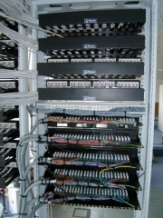 Detalle de un rack instalado en un cliente