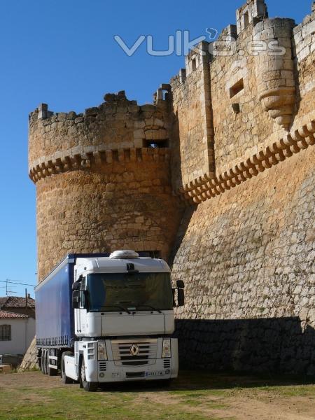 Uno de nuestros camiones en Grajal de Campos / Len